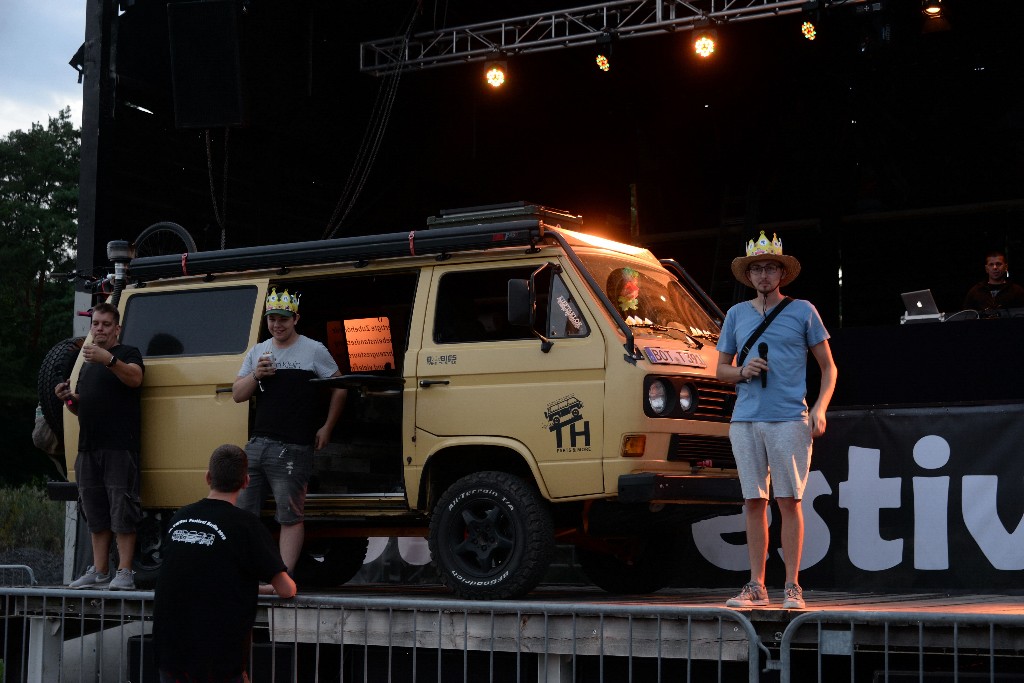 ../Images/VW Bus Festival Berlin 2019 290.jpg